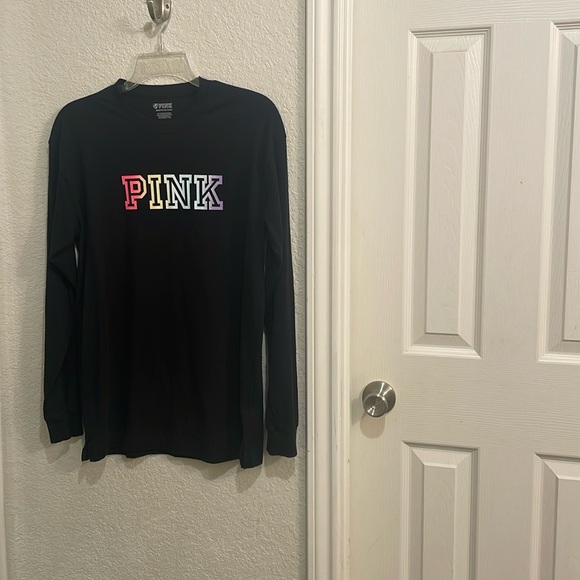 Pink Long Sleeve T -Shirt Woman’s / Size XS/XP/ Great Condition - Picture 1 of 4